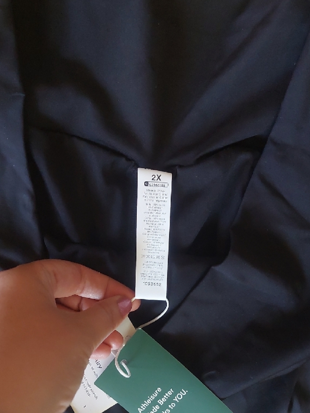 HALARA Black SoftlyZero Airy High-Waist Athletic Shorts - Picture 5 of 8